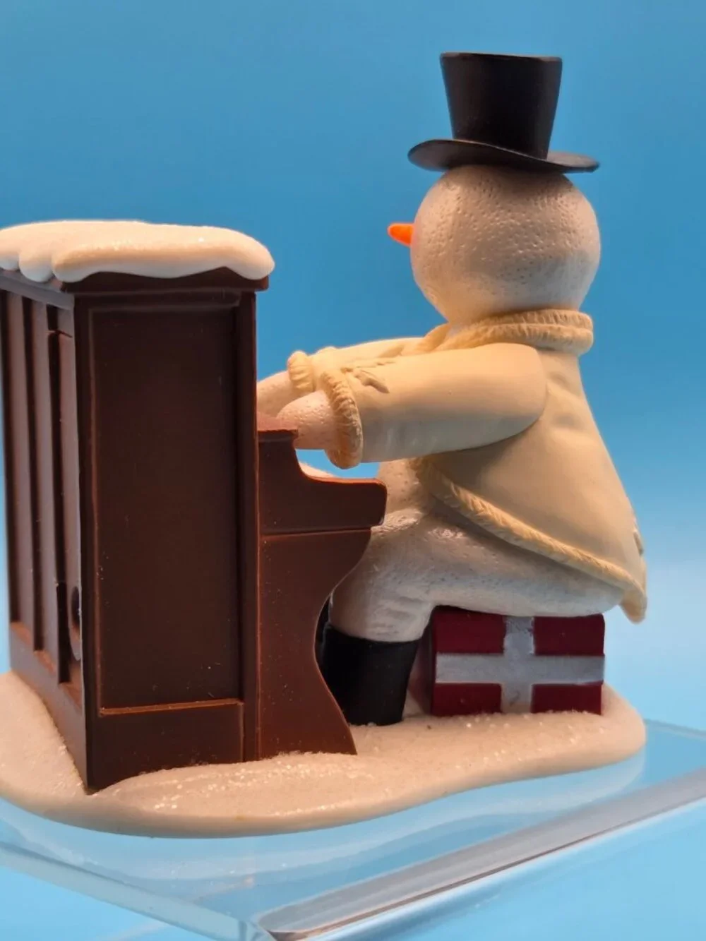 Hallmark Keepsake Ornament 2009 